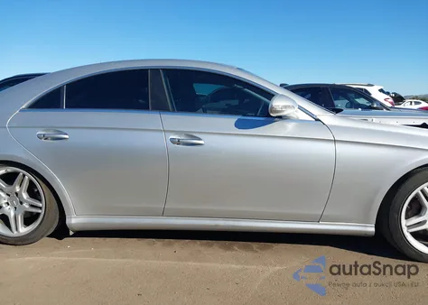2007 Mercedes-Benz Cls 550 z USA, uszkodzony, nr VIN WDDDJ72X47A114286